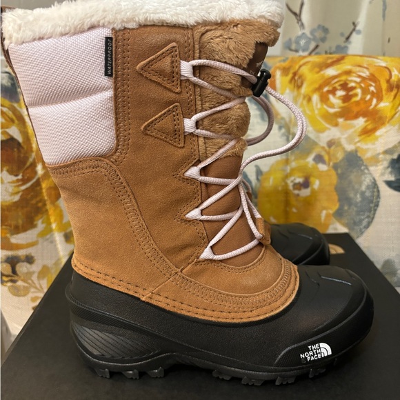NWT The North Face Shellista V Lace Waterproof Boots Boys Size 3 - Picture 5 of 8
